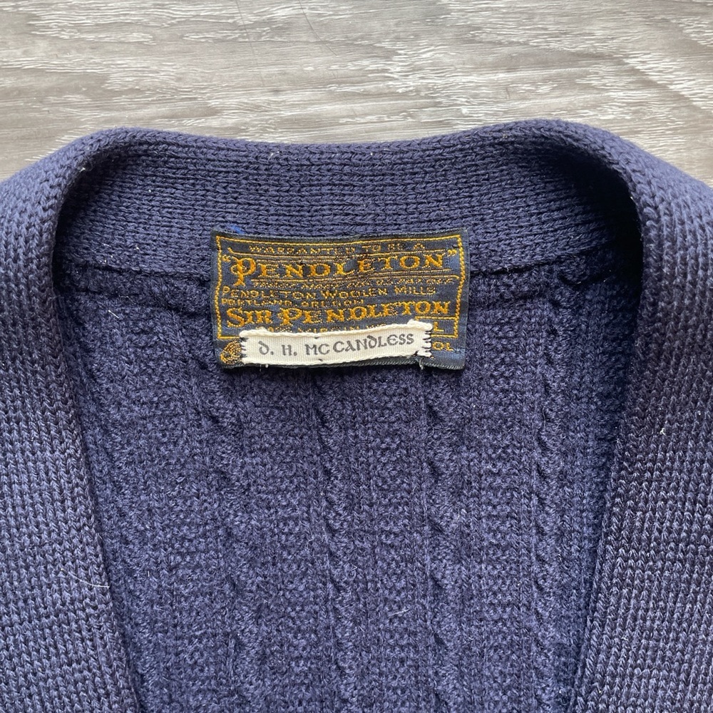 PENDLETON Cable Knit Vintage Vest. LARGE 100%pure virgin wool - Picture 8 of 11